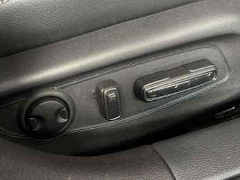 Honda Civic 2.0 eHEV Advance 5dr CVT