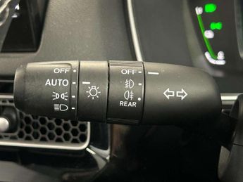 Honda Civic 2.0 eHEV Advance 5dr CVT