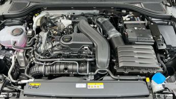 Volkswagen Golf 1.5 TSI Match 5dr