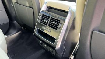 Land Rover Range Rover Sport 3.0 D300 HSE Silver 5dr Auto