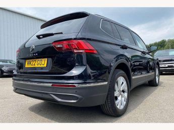 Volkswagen Tiguan Allspace 1.5 TSI Life 5dr