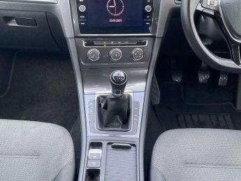 Volkswagen Golf 1.4 TSI SE [Nav] 5dr