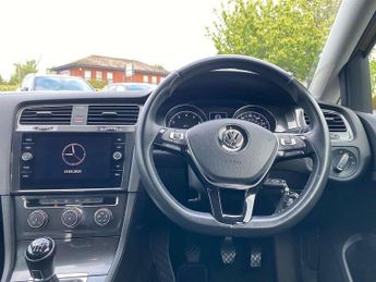 Volkswagen Golf 1.4 TSI SE [Nav] 5dr