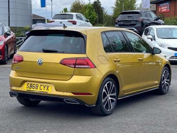 Volkswagen Golf 1.5 TSI EVO 150 R-Line 5dr