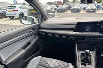 Volkswagen Golf 1.5 TSI 150 R-Line 5dr