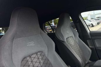 Volkswagen Golf 1.5 TSI 150 R-Line 5dr
