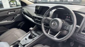 Nissan Qashqai 1.3 DiG-T MH N-Connecta 5dr