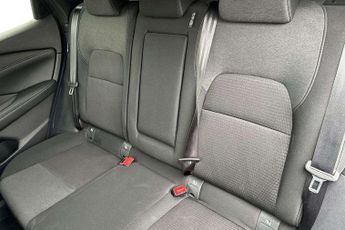 Nissan Qashqai 1.3 DiG-T MH N-Connecta 5dr