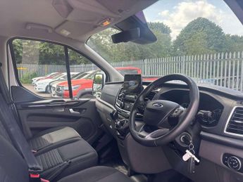 Ford Transit Custom 2.0 EcoBlue 130ps Low Roof Limited Van