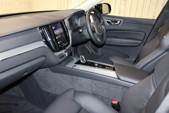 Volvo XC60 2.0 T6 [350] RC PHEV Plus Dark 5dr AWD Geartronic