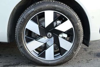 Volvo XC60 2.0 T8 [455] PHEV Ultra Bright 5dr AWD Geartronic