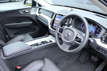 Volvo XC60 2.0 T8 [455] PHEV Ultra Bright 5dr AWD Geartronic