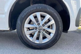 Volkswagen Transporter 2.0 TDI 150 Highline Van DSG