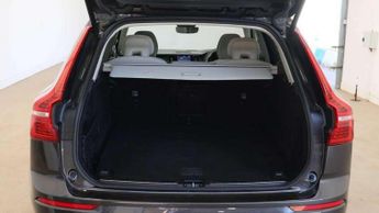 Volvo XC60 2.0 T6 [350] RC PHEV Plus Dark 5dr AWD Geartronic