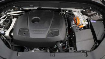 Volvo XC60 2.0 T6 [350] RC PHEV Plus Dark 5dr AWD Geartronic