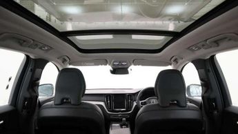 Volvo XC60 2.0 T6 [350] RC PHEV Plus Dark 5dr AWD Geartronic