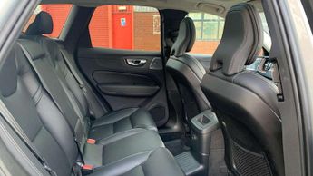 Volvo XC60 2.0 T8 [455] RC PHEV Ultimate Dark 5dr AWD Gtron