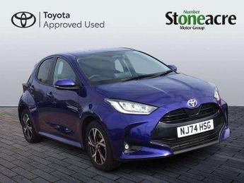 Toyota Yaris 1.5 Hybrid Design 5dr CVT
