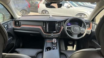 Volvo XC60 2.0 B5P Ultimate Dark 5dr AWD Geartronic