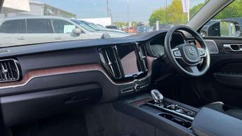 Volvo XC60 2.0 B5P Ultimate Dark 5dr AWD Geartronic