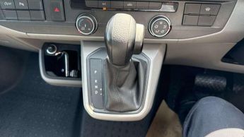 Volkswagen Transporter 2.0 BiTDI 204 Highline Van DSG