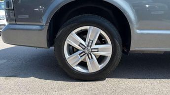 Volkswagen Transporter 2.0 BiTDI 204 Highline Van DSG