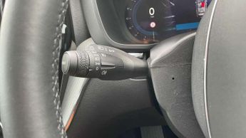 Volvo XC60 2.0 T6 [350] RC PHEV Plus Dark 5dr AWD Geartronic
