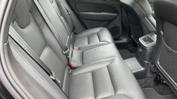 Volvo XC60 2.0 T6 [350] RC PHEV Plus Dark 5dr AWD Geartronic