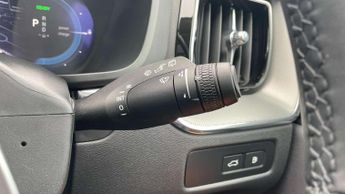 Volvo XC60 2.0 T6 [350] RC PHEV Plus Dark 5dr AWD Geartronic