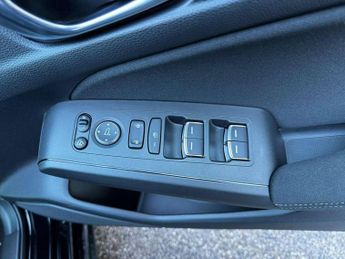 Honda Civic 2.0 eHEV Elegance 5dr CVT
