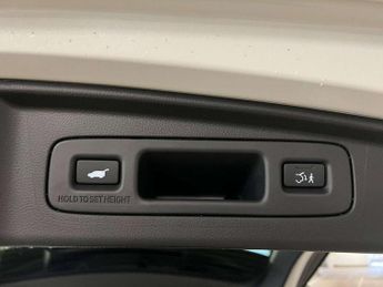 Honda CR-V 2.0 eHEV Advance 5dr eCVT