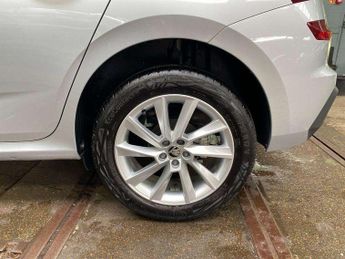 Skoda Kamiq 1.0 TSI SE Edition 5dr