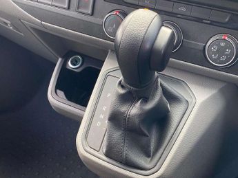 Volkswagen Transporter 2.0 TDI 150 Highline Van DSG
