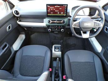 Dacia Spring 27kWh Extreme 65 48kW 5dr Auto