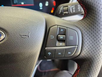 Ford Kuga 2.5 PHEV ST-Line X 5dr CVT