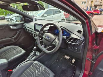 Ford Puma 1.0 EcoBoost Vivid Ruby Edition 5dr DCT