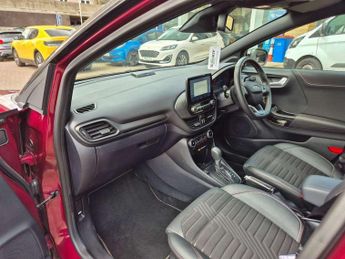 Ford Puma 1.0 EcoBoost Vivid Ruby Edition 5dr DCT