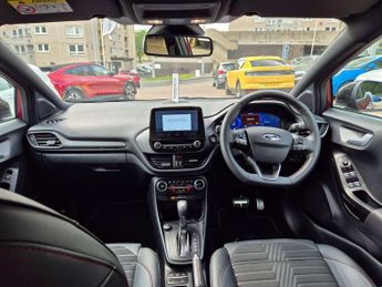 Ford Puma 1.0 EcoBoost Vivid Ruby Edition 5dr DCT