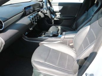 Mercedes-Benz CLA CLA 180 AMG Line 4dr Tip Auto
