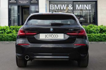 BMW 1 Series 118i [136] SE 5dr Step Auto [Live Cockpit Pro]