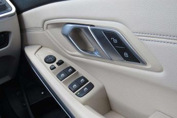 BMW 3 Series 330e M Sport 4dr Step Auto