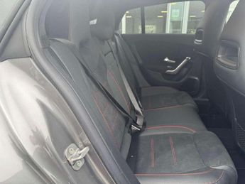 Mercedes-Benz CLA Shooting Brake CLA 200 AMG Line Premium 5dr Tip Auto