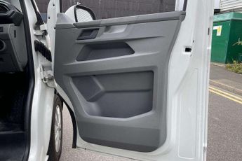 Volkswagen Transporter 2.0 TDI 150 Highline Van DSG
