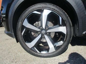 Nissan Juke 1.0 DiG-T Tekna 5dr DCT