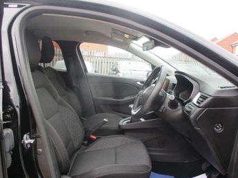 Renault Clio 1.0 TCe 100 Iconic 5dr