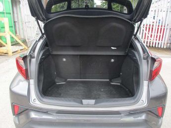 Toyota C-HR 1.8 Hybrid Design 5dr CVT