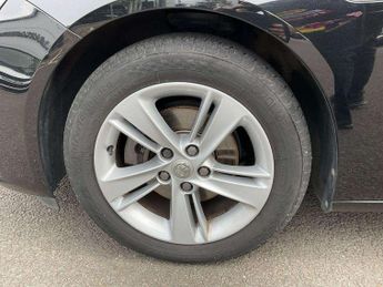 Vauxhall Insignia 1.5 Turbo D SE Nav 5dr