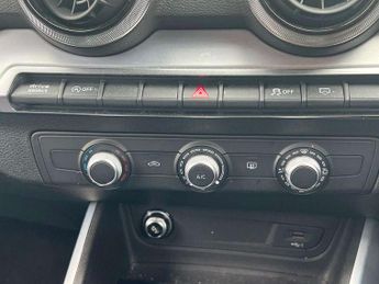 Audi Q2 35 TFSI Black Edition 5dr S Tronic