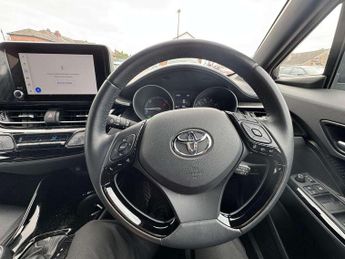 Toyota C-HR 1.8 Hybrid Design 5dr CVT