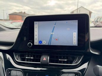 Toyota C-HR 1.8 Hybrid Design 5dr CVT